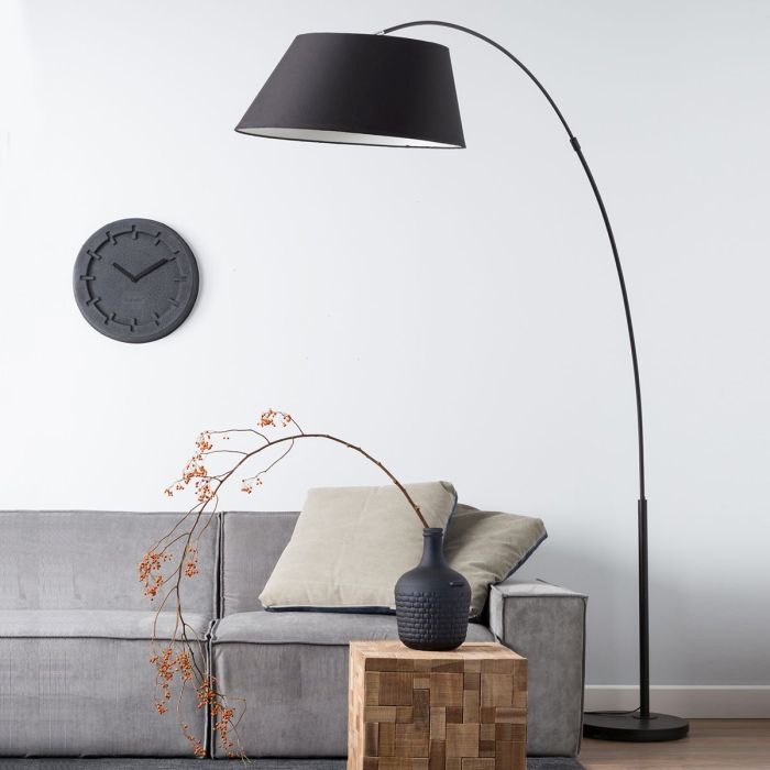 Designer Stehlampe Wohnzimmer Licht inszenieren