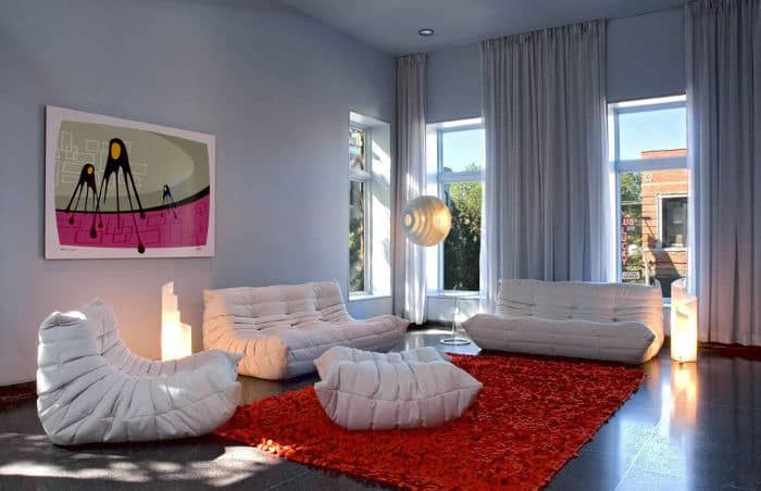 Red room living accents carpet decorating design ways interior look have floor rug area rock can sofa good into adding